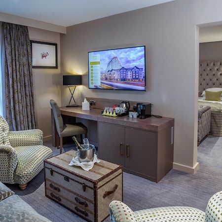 Boulevard Hotel بلاكبول المظهر الخارجي الصورة A suite at the hotel