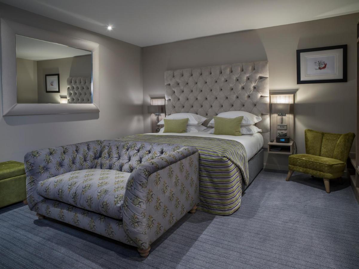 Boulevard Hotel بلاكبول المظهر الخارجي الصورة A bedroom at The Midland