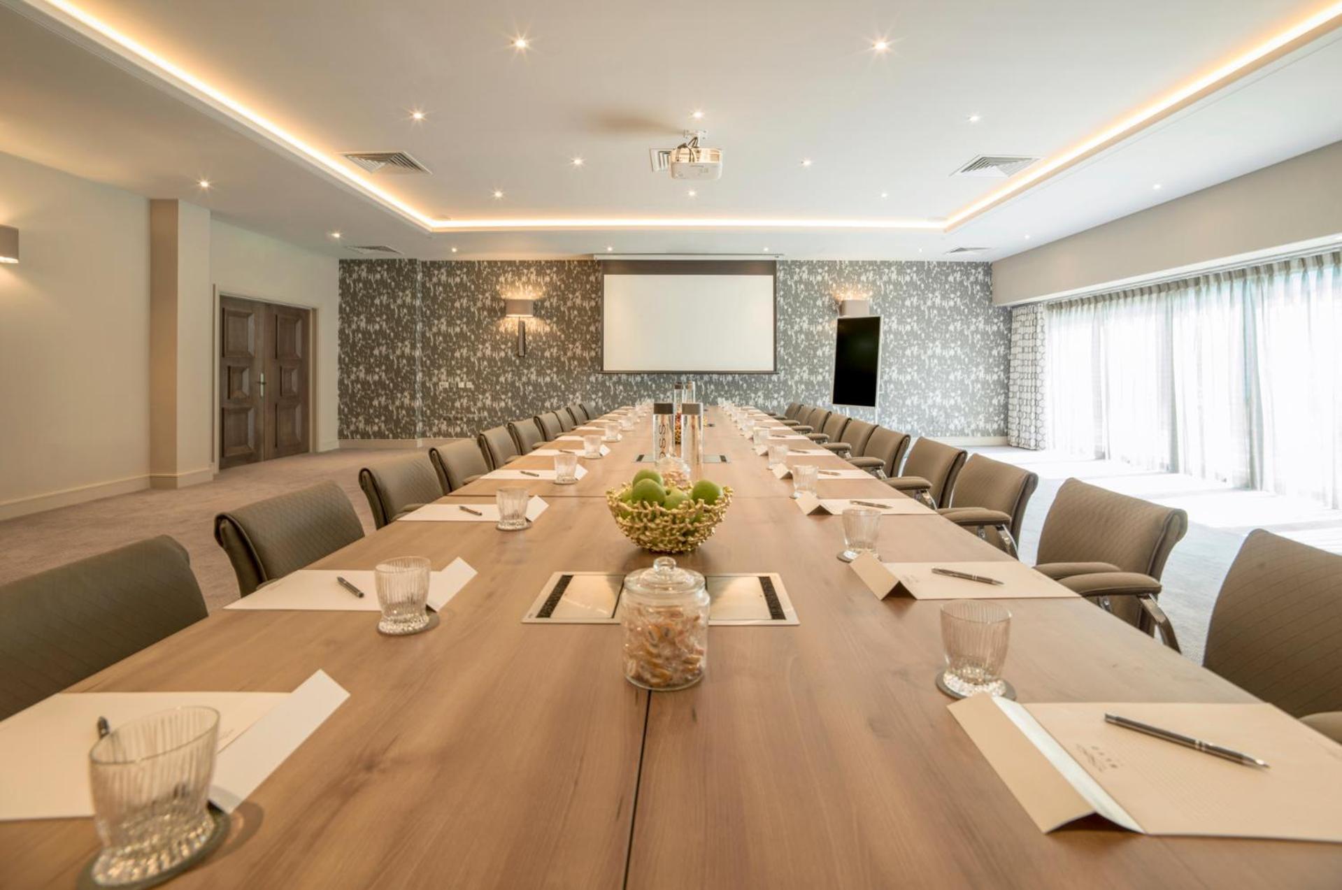 Boulevard Hotel بلاكبول المظهر الخارجي الصورة The Boardroom at The Grove