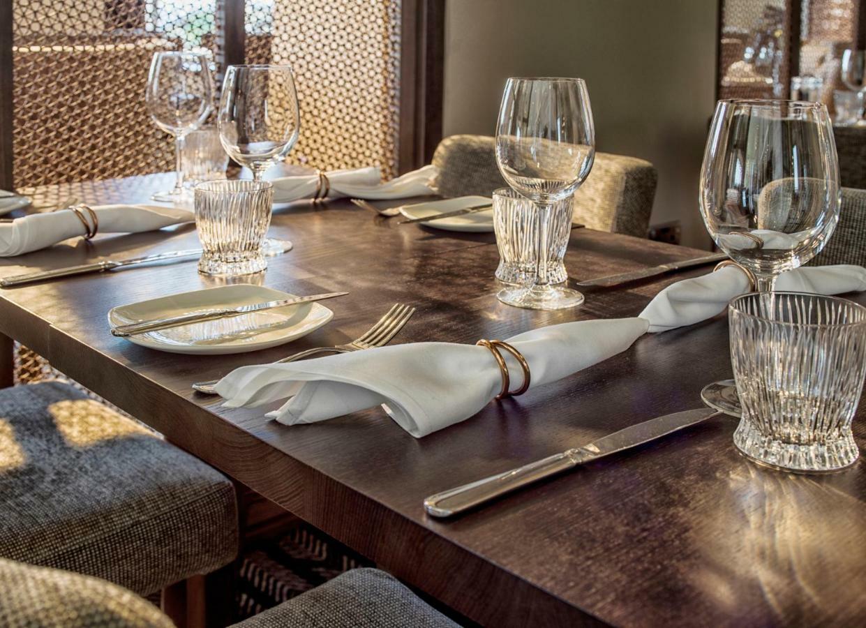 Boulevard Hotel بلاكبول المظهر الخارجي الصورة A place setting