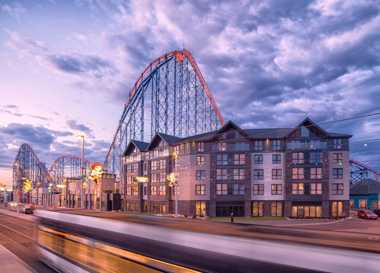 Boulevard Hotel بلاكبول المظهر الخارجي الصورة The Pleasure Beach Pleasure Hotel